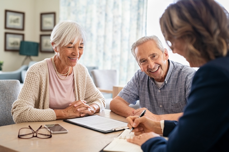 Read more about the article Things You Need To Know Before Hiring A Retirement Advisor