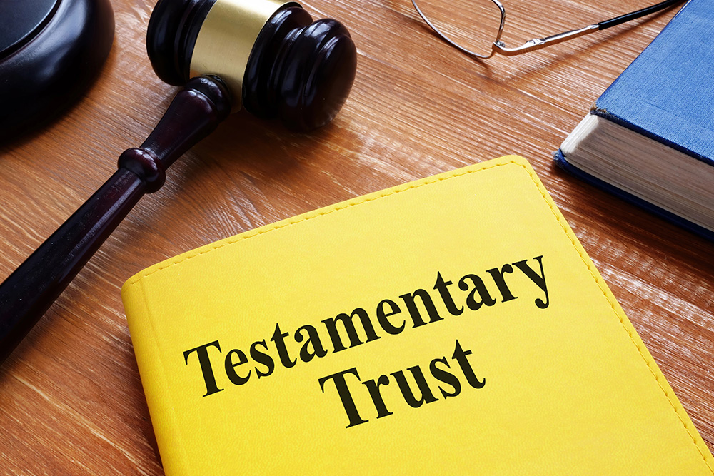 Read more about the article Living Trust Vs. Testamentary Trust: Which One Is Right For You?